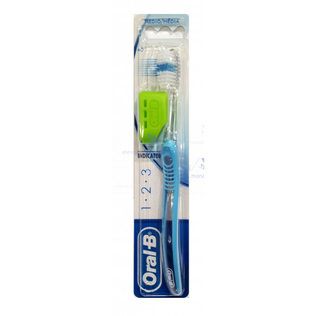 ORAL B SPAZZ INDICATOR 40 MED